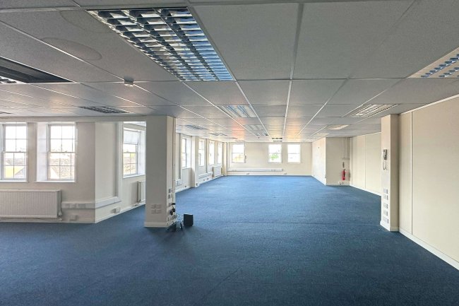 27-29 High Street, Biggleswade, Bedfordshire, SG18 0JE 10