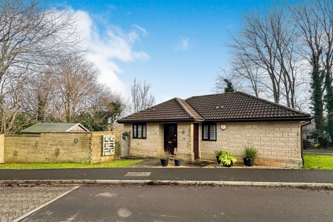14 Oliver Brooks Road, Midsomer Norton, Radstock BA3 2LA 8