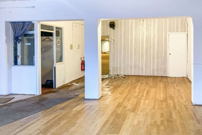 98-100 Hythe Road, Ashford, Kent, TN24 8PR 6