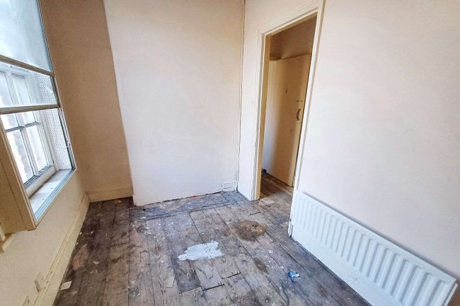 1 Orchard Road, Altrincham, WA15 8EY 8