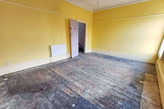 1 Orchard Road, Altrincham, WA15 8EY 8