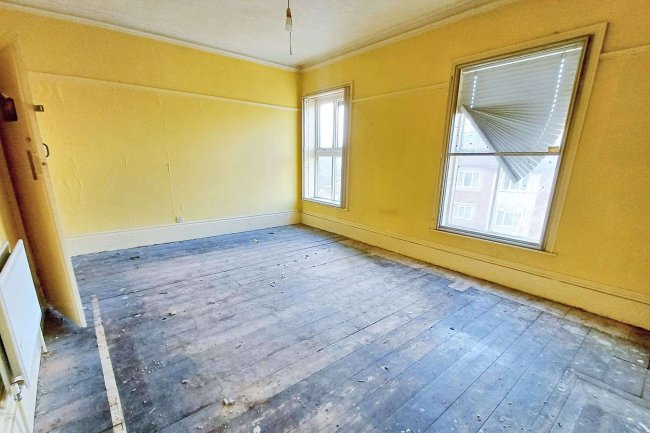 1 Orchard Road, Altrincham, WA15 8EY 8