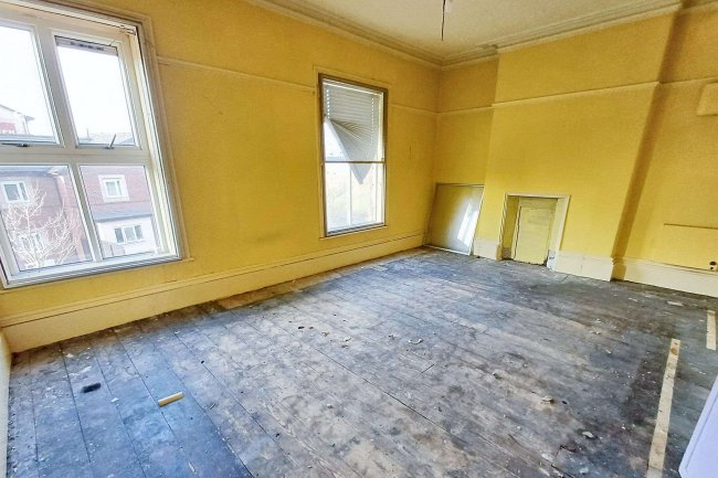 1 Orchard Road, Altrincham, WA15 8EY 8