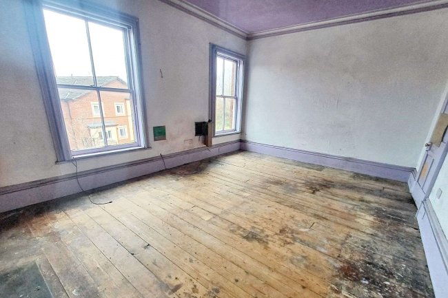 3 Orchard Road, Altrincham, WA15 8EY 9