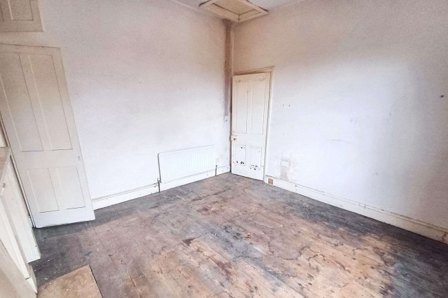 3 Orchard Road, Altrincham, WA15 8EY 9