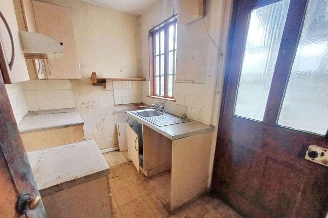 3 Orchard Road, Altrincham, WA15 8EY 9