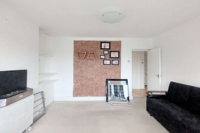 98 Glen Albyn Road, Southfields, London, SW19 6HE 5