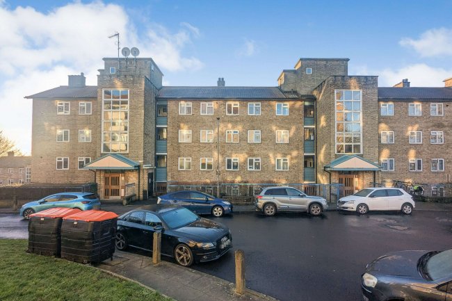 98 Glen Albyn Road, Southfields, London, SW19 6HE 5