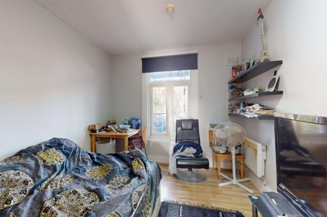 9 Brampton Park Road, Hornsey, London, N22 6BG 8