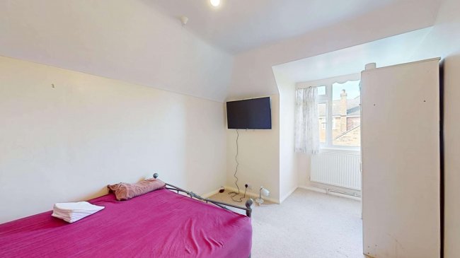 New Haven, Blackhorse Lane, North Weald, Epping, Essex, CM16 6EP 6