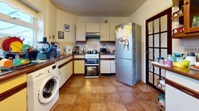 New Haven, Blackhorse Lane, North Weald, Epping, Essex, CM16 6EP 6