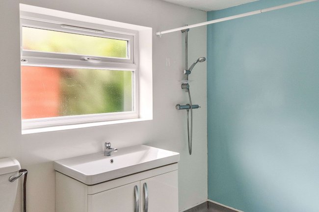 27 Roydon Road, Diss, Norfolk, IP22 4LN 6