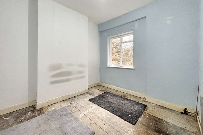 66A & 66B Lauriston Road, Hackney, London E9 7EY 4