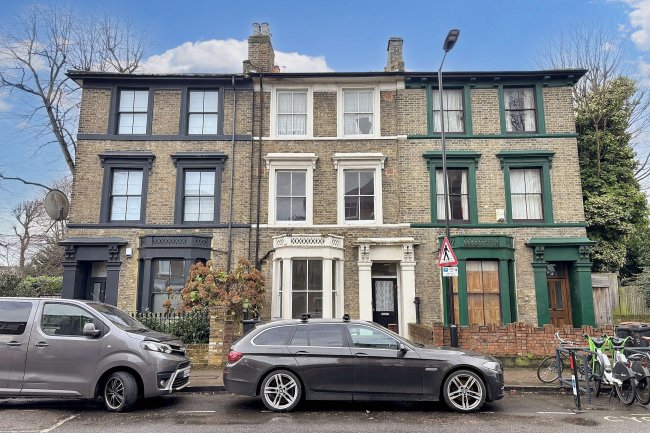 66A & 66B Lauriston Road, Hackney, London E9 7EY 4
