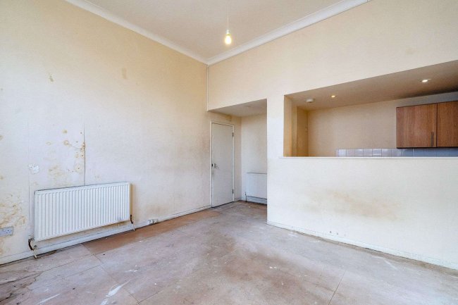 Flat 4, 28 Longridge Road, London, SW5 9SJ 4