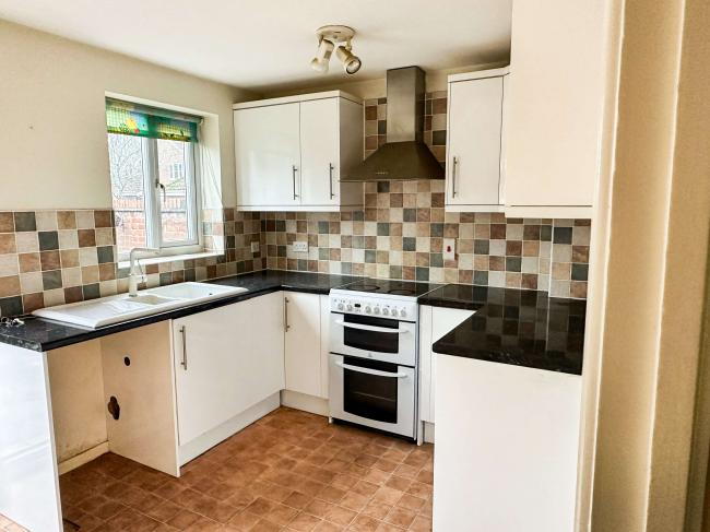 71 Churchwood Drive, Tangmere, Chichester PO20 2GY 2