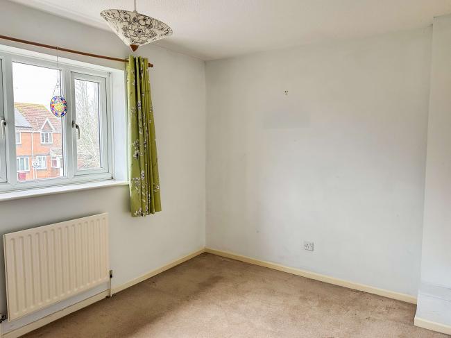 71 Churchwood Drive, Tangmere, Chichester PO20 2GY 2