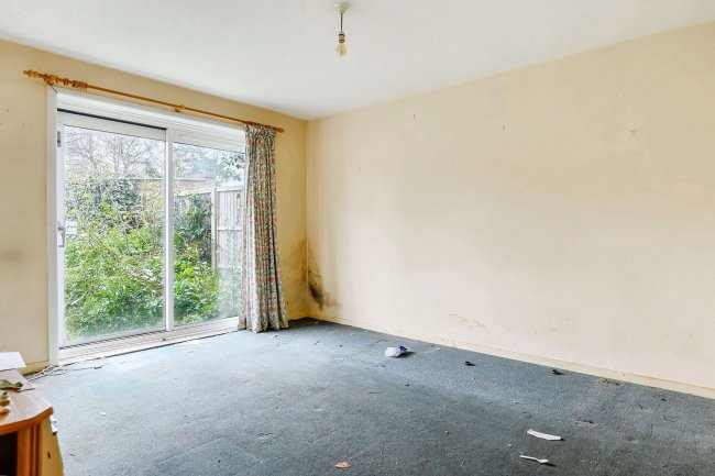 50 Duncan Road, Chichester, PO19 3NG 7