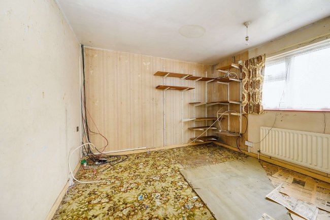 50 Duncan Road, Chichester, PO19 3NG 7