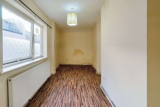 19A & B Rigeley Road, Harlesden ,London NW10 6AR 3