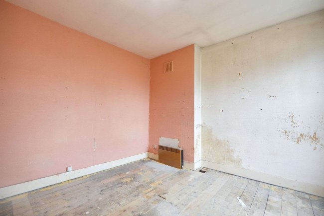 8a Goodwin Road, Shepherds Bush, London W12 9HX 3