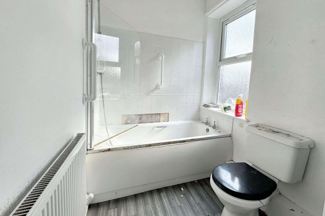 13 Blencowe Street, Carlisle, Cumbria, CA2 5XP 4