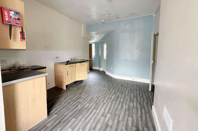 13 Blencowe Street, Carlisle, Cumbria, CA2 5XP 4