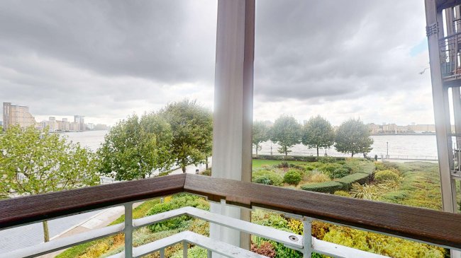 Flat 16 Dundee Wharf, 100 Three Colt Street, Canary Wharf, London, E14 8AX 1