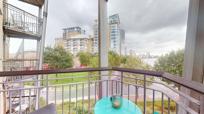 Flat 16 Dundee Wharf, 100 Three Colt Street, Canary Wharf, London, E14 8AX 1