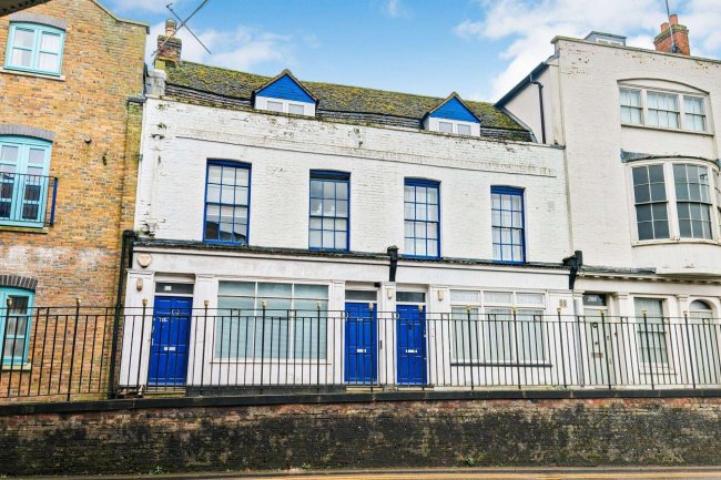 312A & Office, St Margarets Banks, High Street, Rochester, Kent, ME1 1HS 5