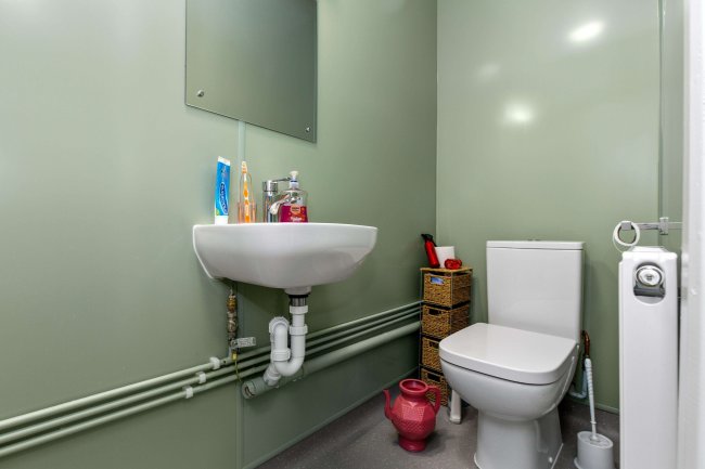 Ivy Hall, 100-102 Cricklewood Ln, London NW2 2DQ 9