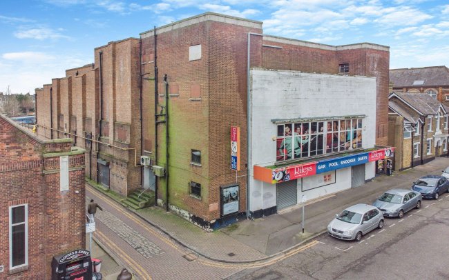 48 Green Street, Gillingham ME7 1XA 42