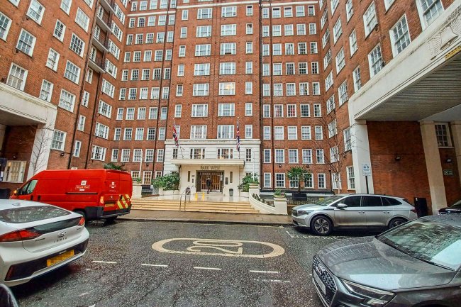 Flat 373 Park West Place, Hyde Park Estate, London, W2 2QS 1