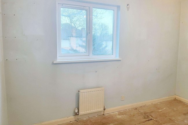 29 New Garden Drive, West Drayton, UB7 7JB 4