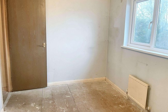 29 New Garden Drive, West Drayton, UB7 7JB 4