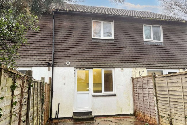 29 New Garden Drive, West Drayton, UB7 7JB 4