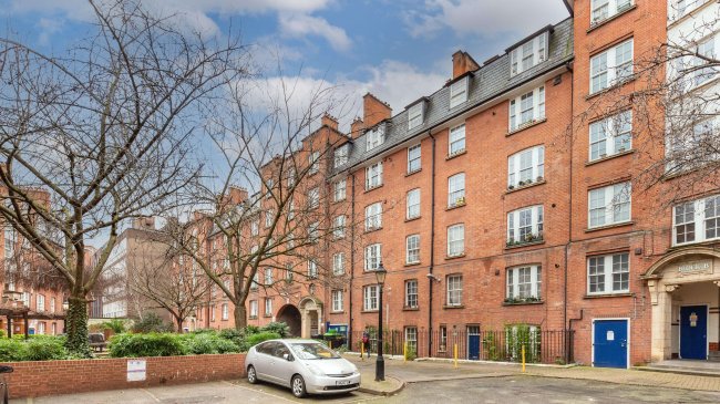 Flat 13, C Block Peabody Estate, Vauxhall Bridge Road, Westminster, London SW1V 1TD 6