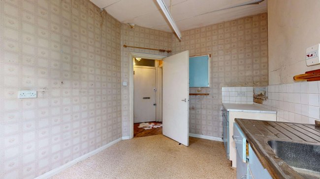 Flat A, 49 St Philip Street, Battersea, London, SW8 3SR 4