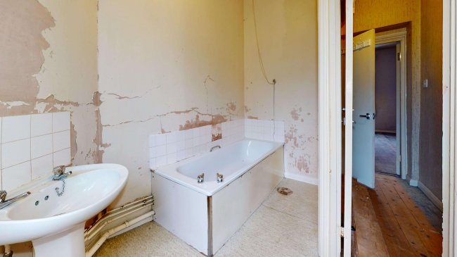 Flat A, 49 St Philip Street, Battersea, London, SW8 3SR 4