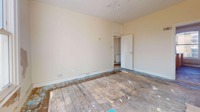 Flat B, 13 Alvington Crescent, Hackney, London, E8 2NN 7