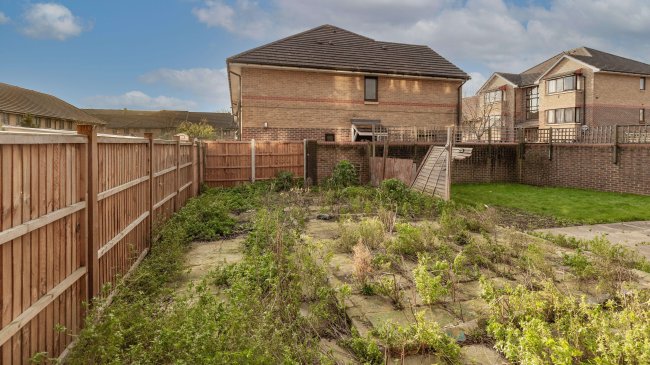 61 Orange Grove, Leytonstone, London, E11 4LL 3