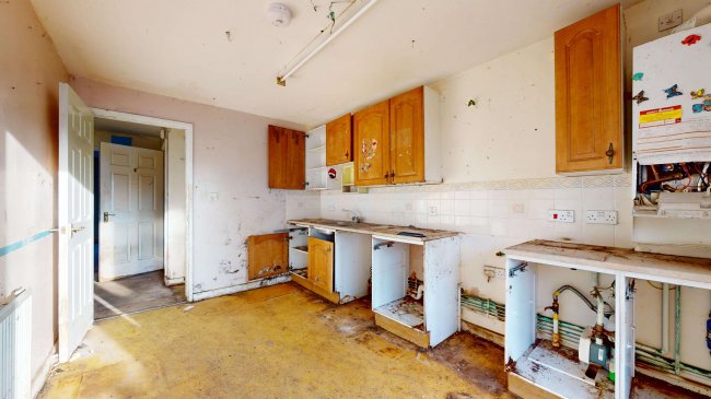 61 Orange Grove, Leytonstone, London, E11 4LL 3