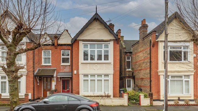 Flat A, 32 Ethelbert Road, West Wimbledon, London, SW20 8QE 1