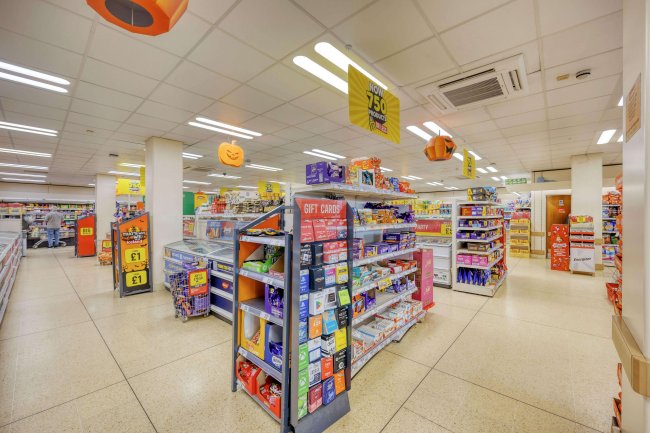 66 Bank Street, Alexandria, Glasgow, G83 0NH 35