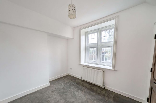 Lower Birtley, Grayswood Road, Surrey, GU27 2DL 6