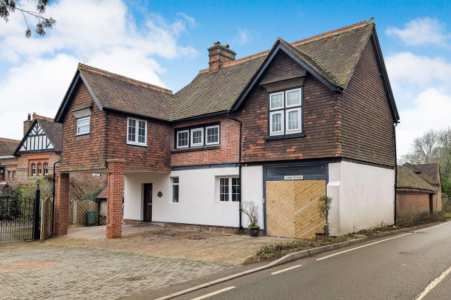 Lower Birtley, Grayswood Road, Surrey, GU27 2DL 6