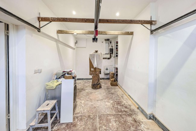 Lower Birtley, Grayswood Road, Surrey, GU27 2DL 6