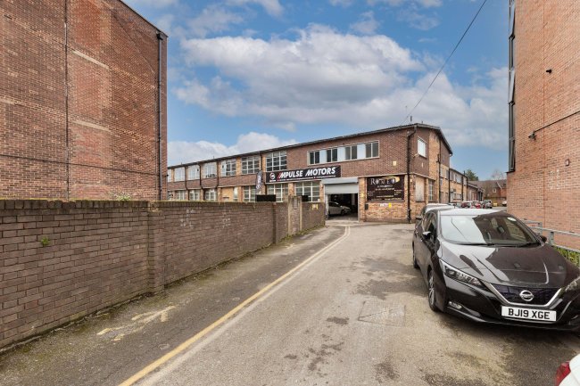 Elmgrove Road, Harrow, HA1 2ED 4
