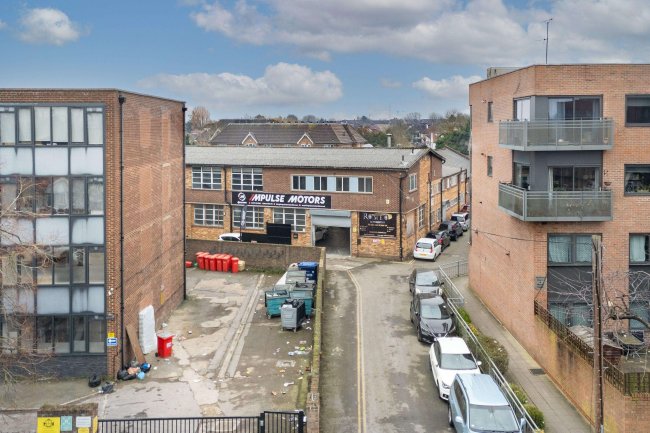 Elmgrove Road, Harrow, HA1 2ED 4