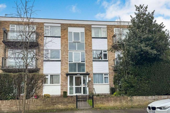 Granwood Court, 20 The Grove, Isleworth TW7 4JX 9
